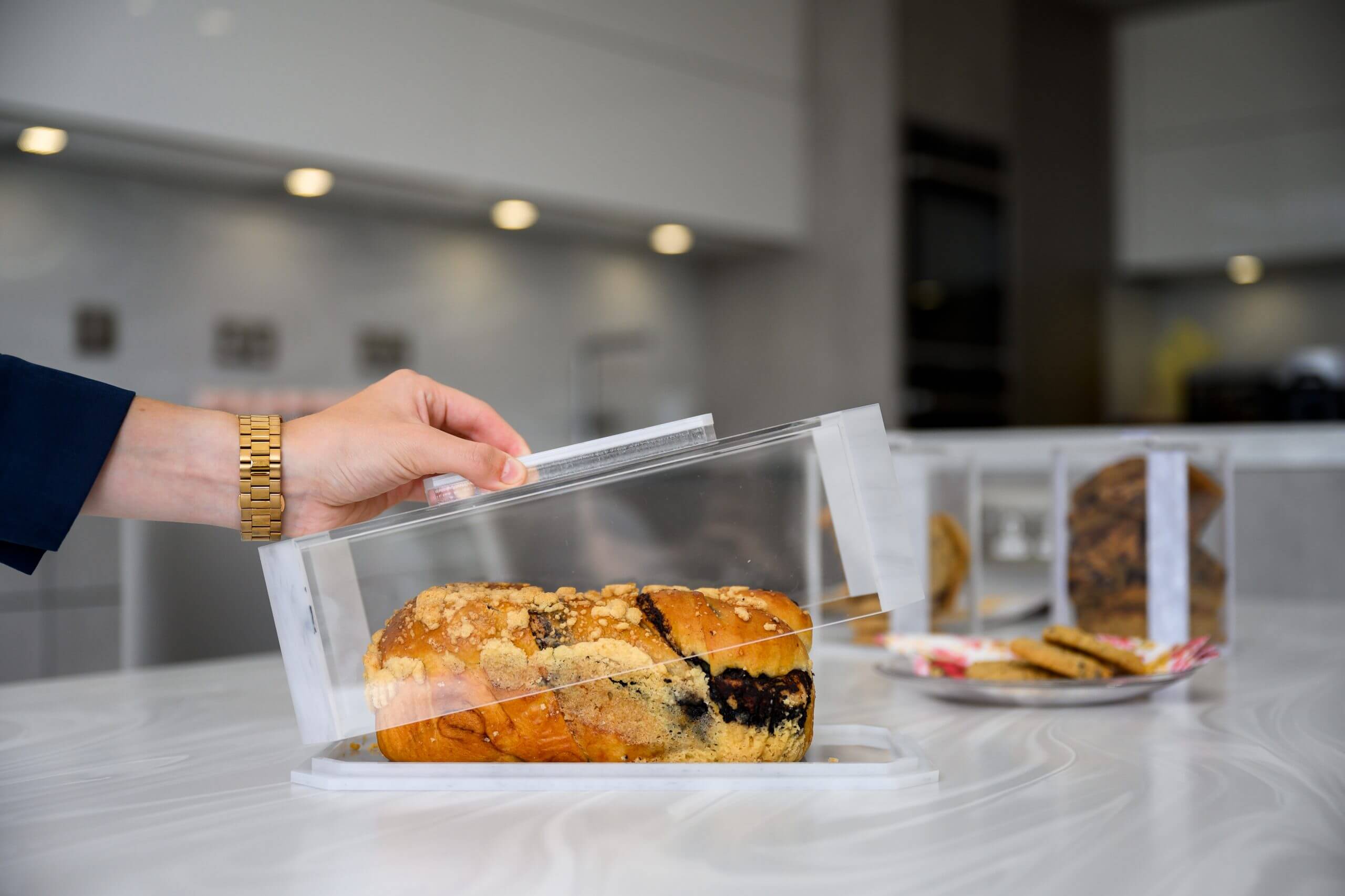 Rectangle Cake Tray with Lid - Feldart - Image 8